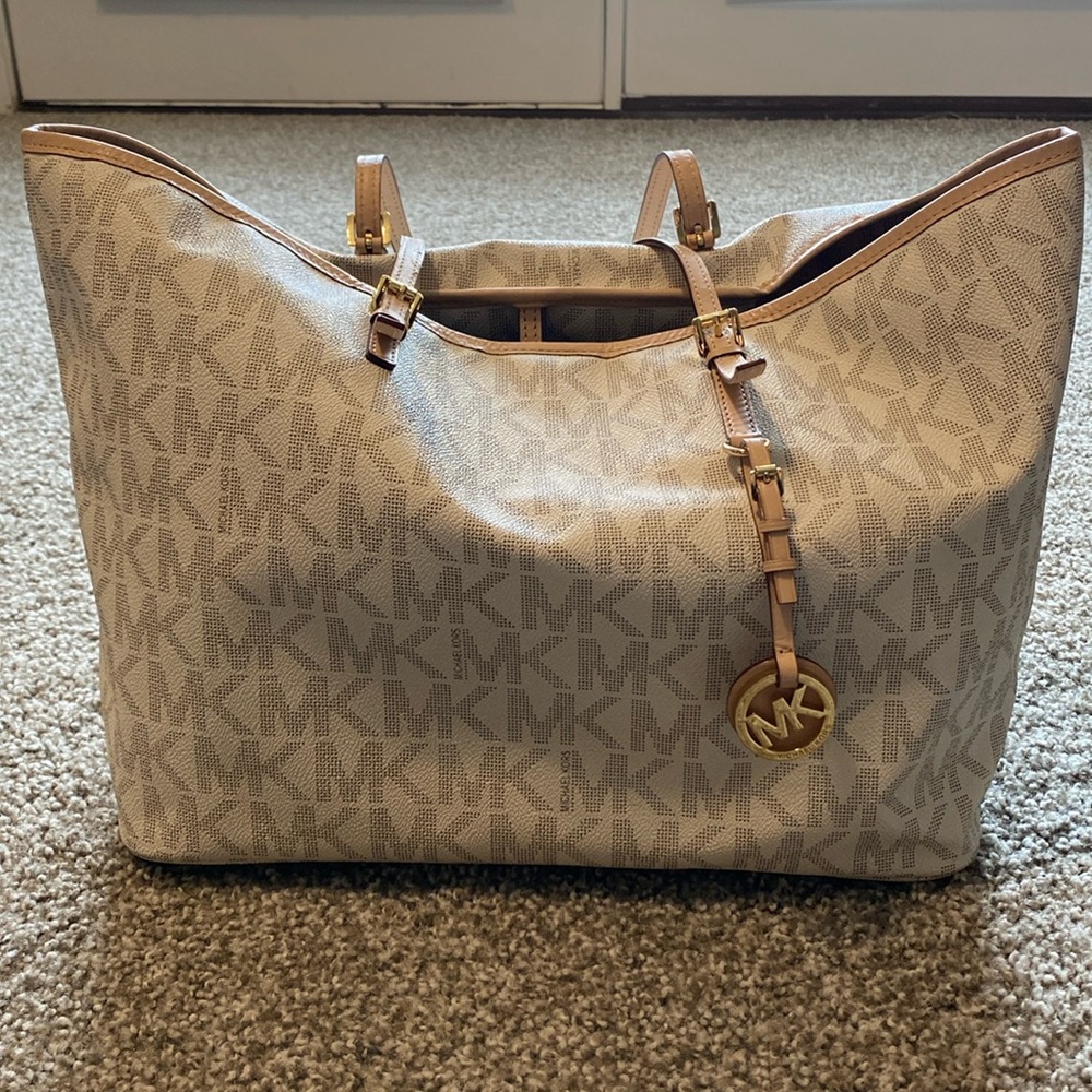 Michael Kors tote